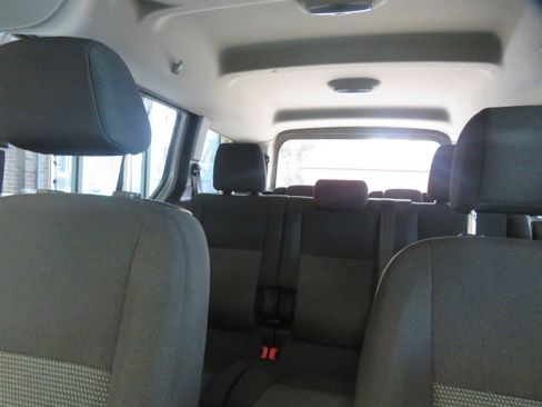 Used 2016 Ford Transit Connect XL image 39