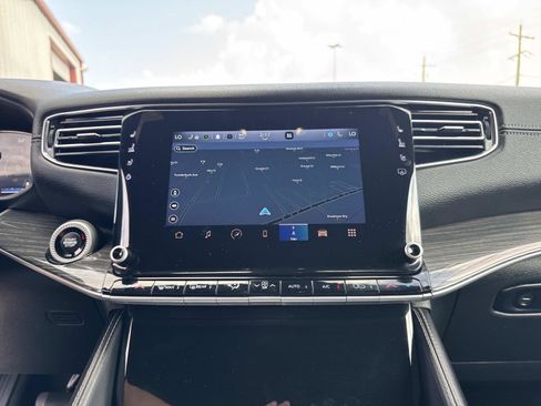 Used 2022 Jeep Wagoneer Series III image 24