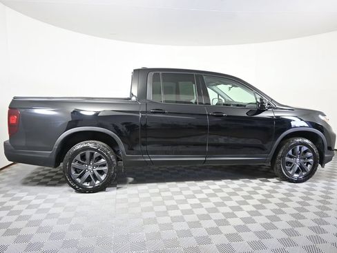 Used 2025 Honda Ridgeline Sport image 8