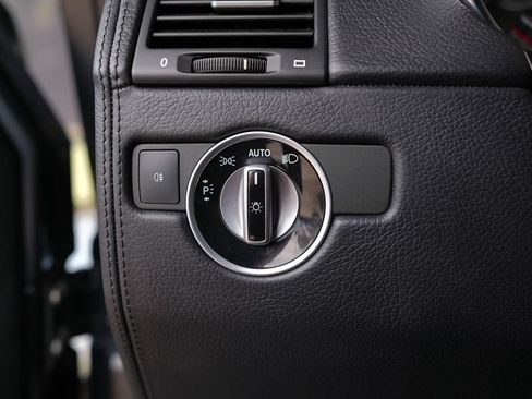Used 2018 Mercedes-Benz G 63 AMG 4MATIC image 13