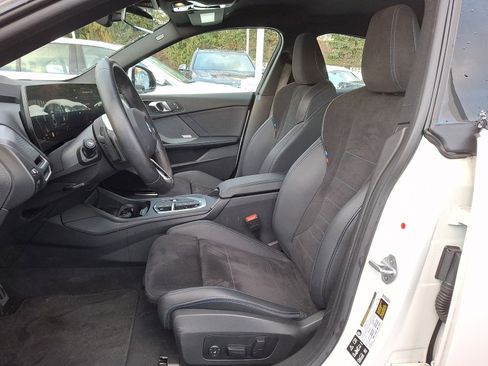 Used 2025 BMW 228i xDrive w/ Technology Package image 9