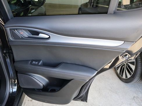 New 2025 Alfa Romeo Stelvio Sprint AWD/4WD image 16