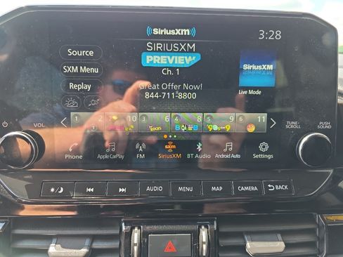 Used 2023 Nissan Pathfinder SL w/ Lighting Package (N92) FWD image 23