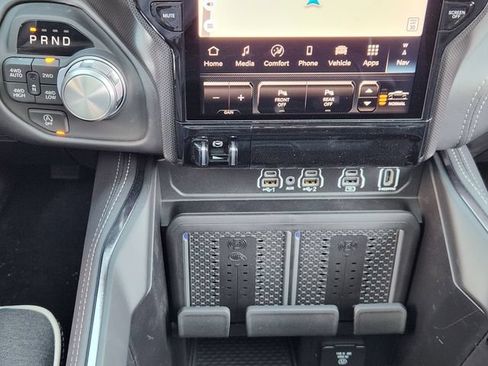 New 2026 RAM 1500 Limited AWD/4WD image 18