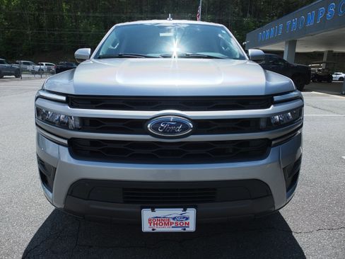 Used 2024 Ford Expedition Max XLT AWD/4WD image 8