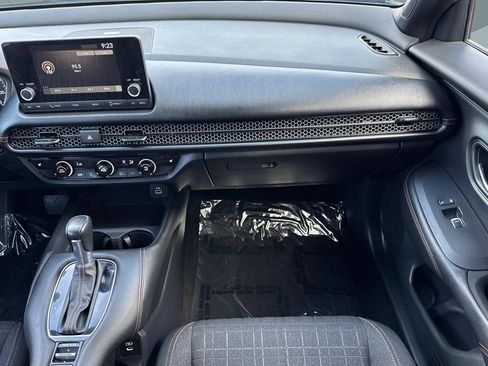 Used 2024 Honda HR-V Sport image 28