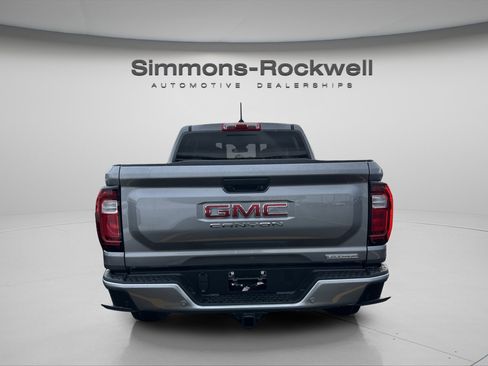 New 2026 GMC Canyon Elevation w/ Convenience Package image 10