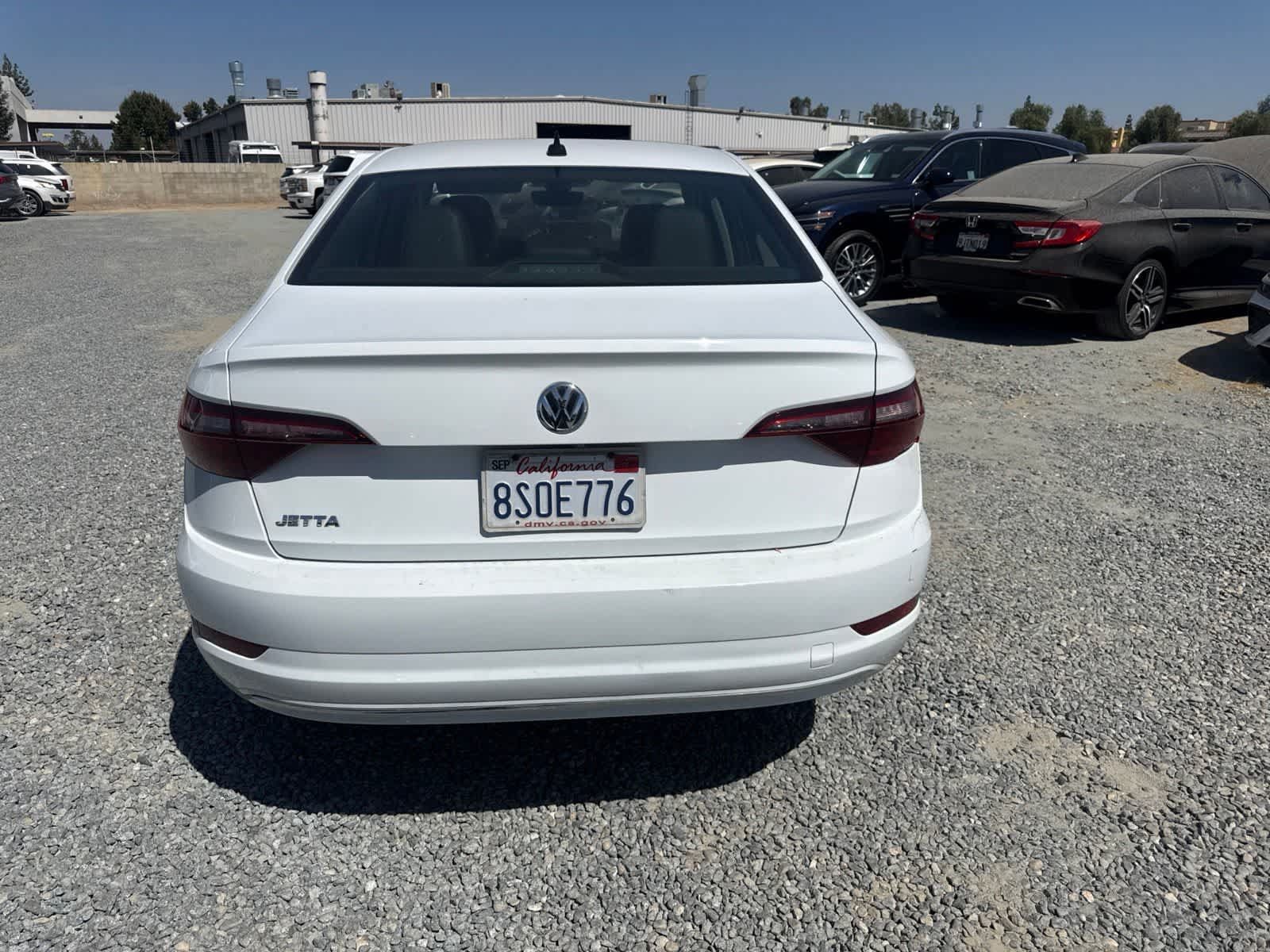 Used 2020 Volkswagen Jetta SEL FWD image 3