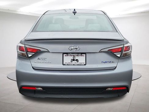 Used 2016 Hyundai Sonata SE image 6