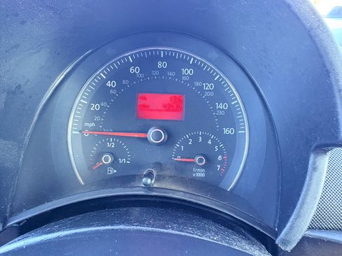 Used 2007 Volkswagen Beetle Convertible w/ Package 2 image 33