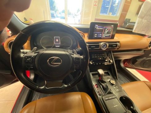 Used 2022 Lexus IS 300 image 21