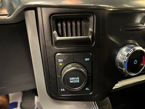 Certified 2024 Ford F150 Lariat image 29