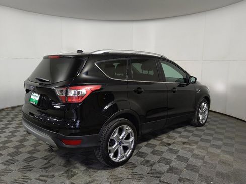 Used 2017 Ford Escape Titanium image 10