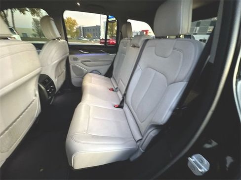 Used 2023 Jeep Grand Cherokee Overland image 26