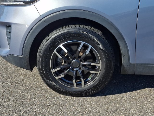 Used 2020 Kia Sorento FWD V6 image 8