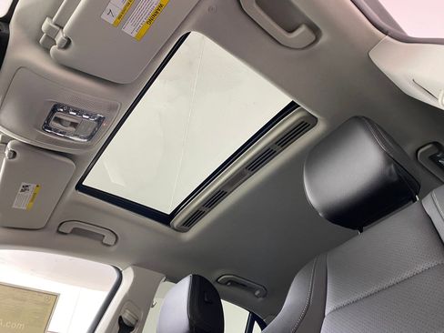 Used 2026 Mercedes-Benz GLE 350 4MATIC image 14