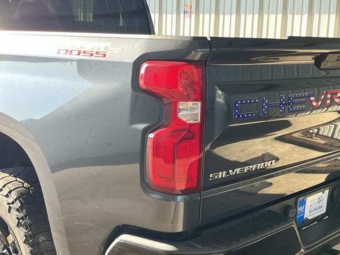 Used 2021 Chevrolet Silverado 1500 LT Trail Boss AWD/4WD image 10
