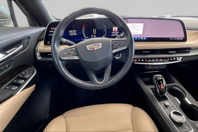 Certified 2024 Cadillac XT4 Premium Luxury FWD image 8