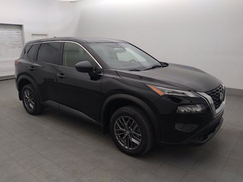 Used 2021 Nissan Rogue S FWD image 11
