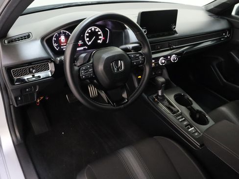 Used 2025 Honda Civic Sport image 13