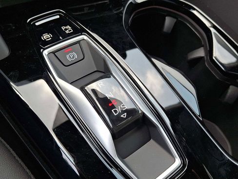 New 2025 Audi Q5 Premium Plus image 13