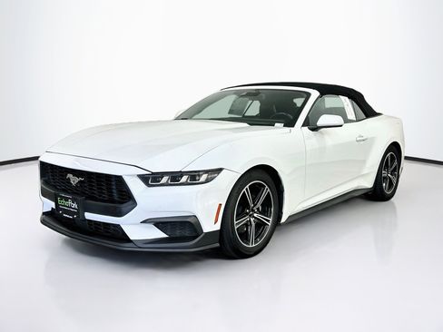 Used 2024 Ford Mustang Premium RWD image 3