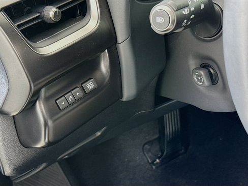 Used 2024 Lexus UX 250h AWD w/ Premium Package image 10