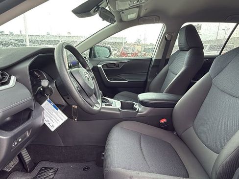 Certified 2025 Toyota RAV4 LE image 10