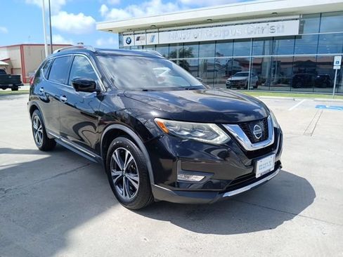 Used 2017 Nissan Rogue SL w/ SL Premium Package FWD image 1