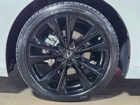Used 2024 Lexus ES 350 F Sport w/ Accessory Package (Z2) FWD image 28