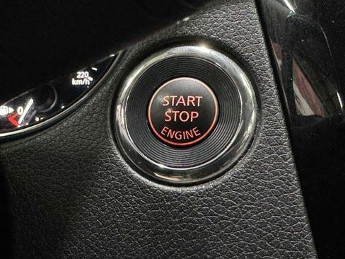 Used 2016 Nissan Rogue SL w/ SL Premium Package FWD image 40