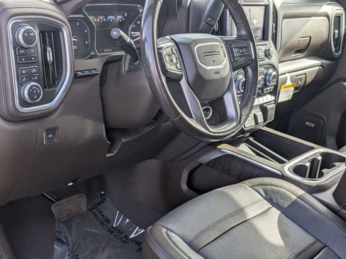 Used 2023 GMC Sierra 2500 Denali w/ Denali Ultimate Package AWD/4WD image 16