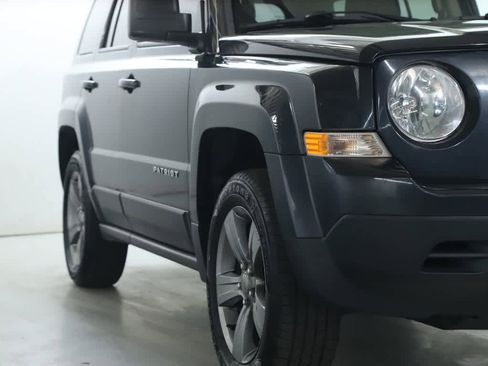 Used 2014 Jeep Patriot High Altitude FWD image 8