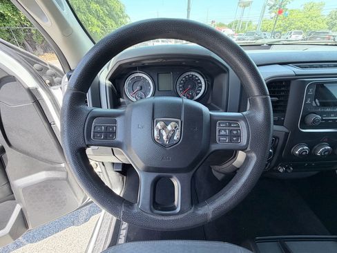 Used 2016 RAM 1500 Tradesman w/ Popular Equipment Group AWD/4WD image 13