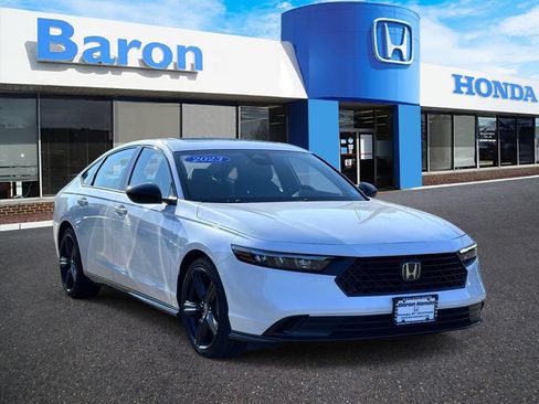 Used 2023 Honda Accord Sport image 1