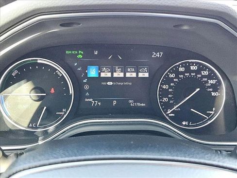 Used 2021 Toyota Avalon Limited w/ Advanced Safety Package image 11