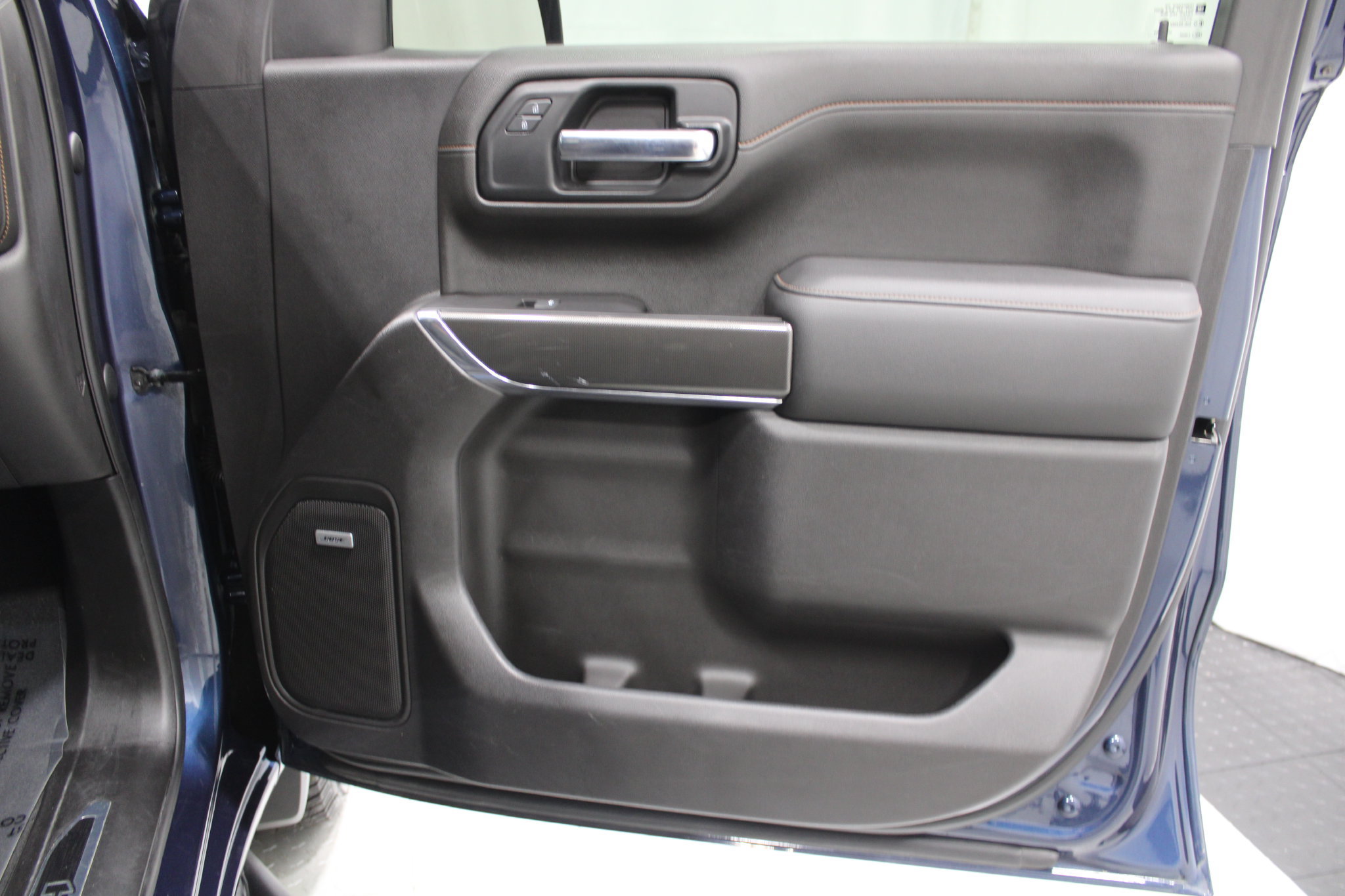 Used 2019 GMC Sierra 1500 AT4 w/ AT4 Premium Package AWD/4WD image 22