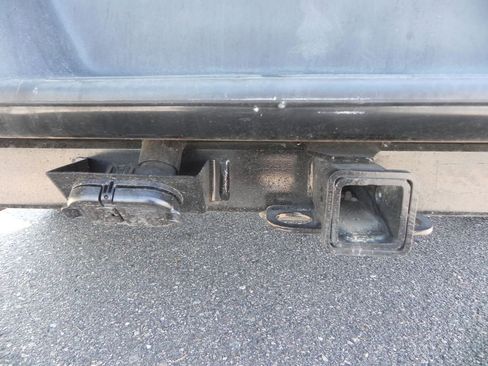 Used 2021 Chevrolet Express 2500 w/ Enhanced Convenience Package image 8