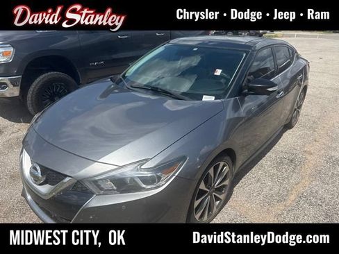 Used 2016 Nissan Maxima Platinum FWD image 1