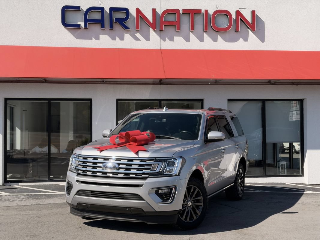 Used 2019 Ford Expedition Limited w/ Driver Assistance Package RWD image 2