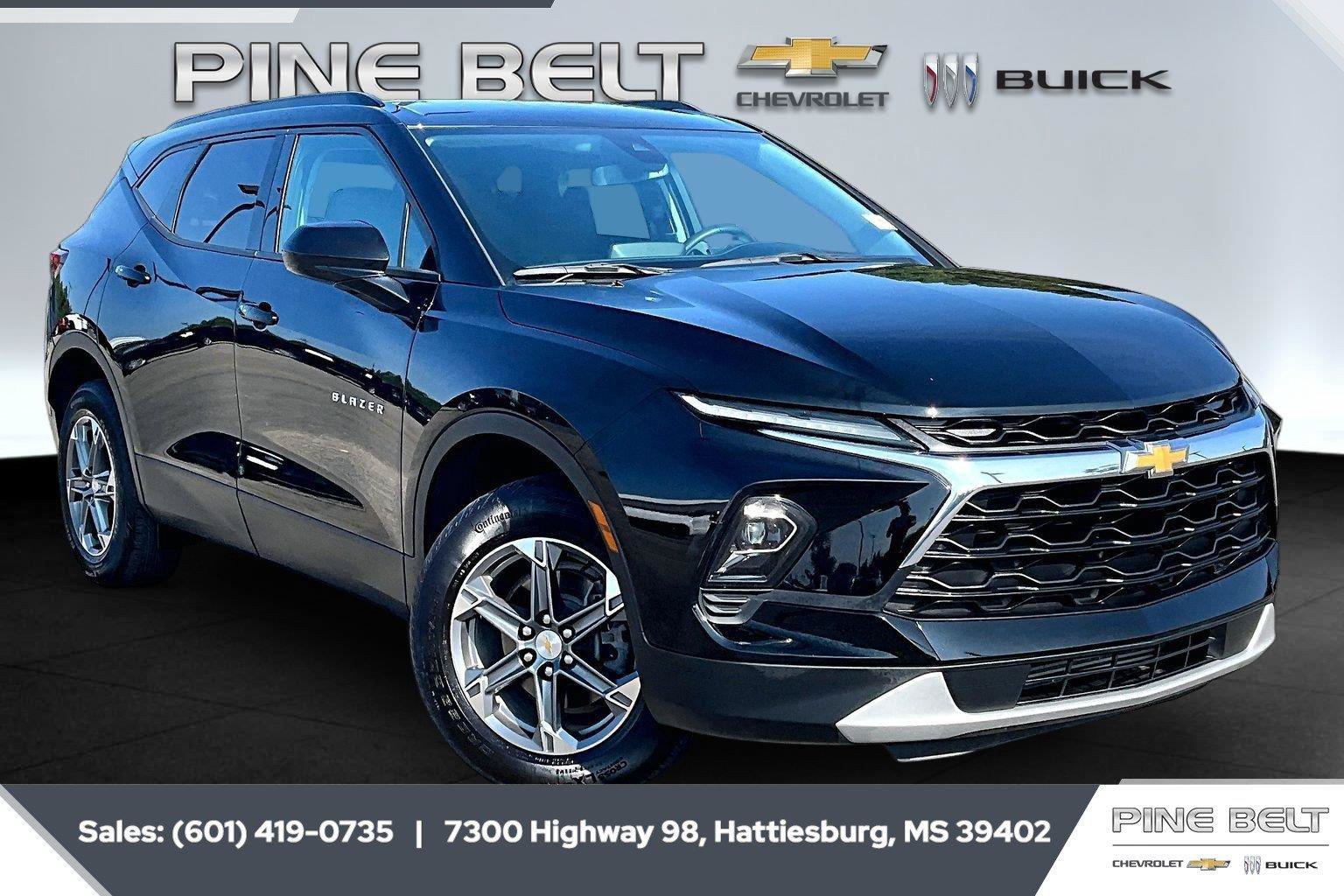 Used 2024 Chevrolet Blazer LT w/ Convenience Package FWD image 1