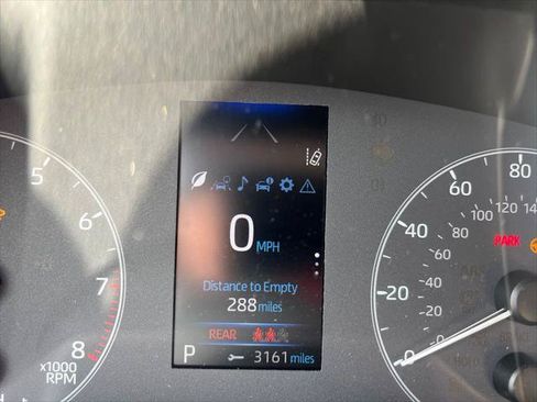 Certified 2023 Toyota Corolla Cross LE FWD image 18