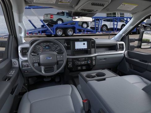 New 2026 Ford F250 XL w/ FX4 Off-Road Package AWD/4WD image 9