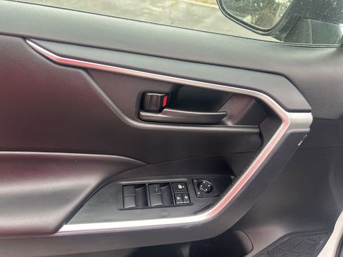 Used 2024 Toyota RAV4 LE image 19