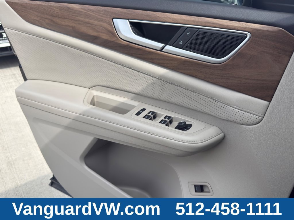 Used 2024 Volkswagen Atlas SE FWD image 23