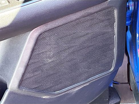 Used 2022 Lexus UX 200 image 18