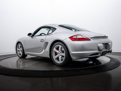 Used 2007 Porsche Cayman S image 3