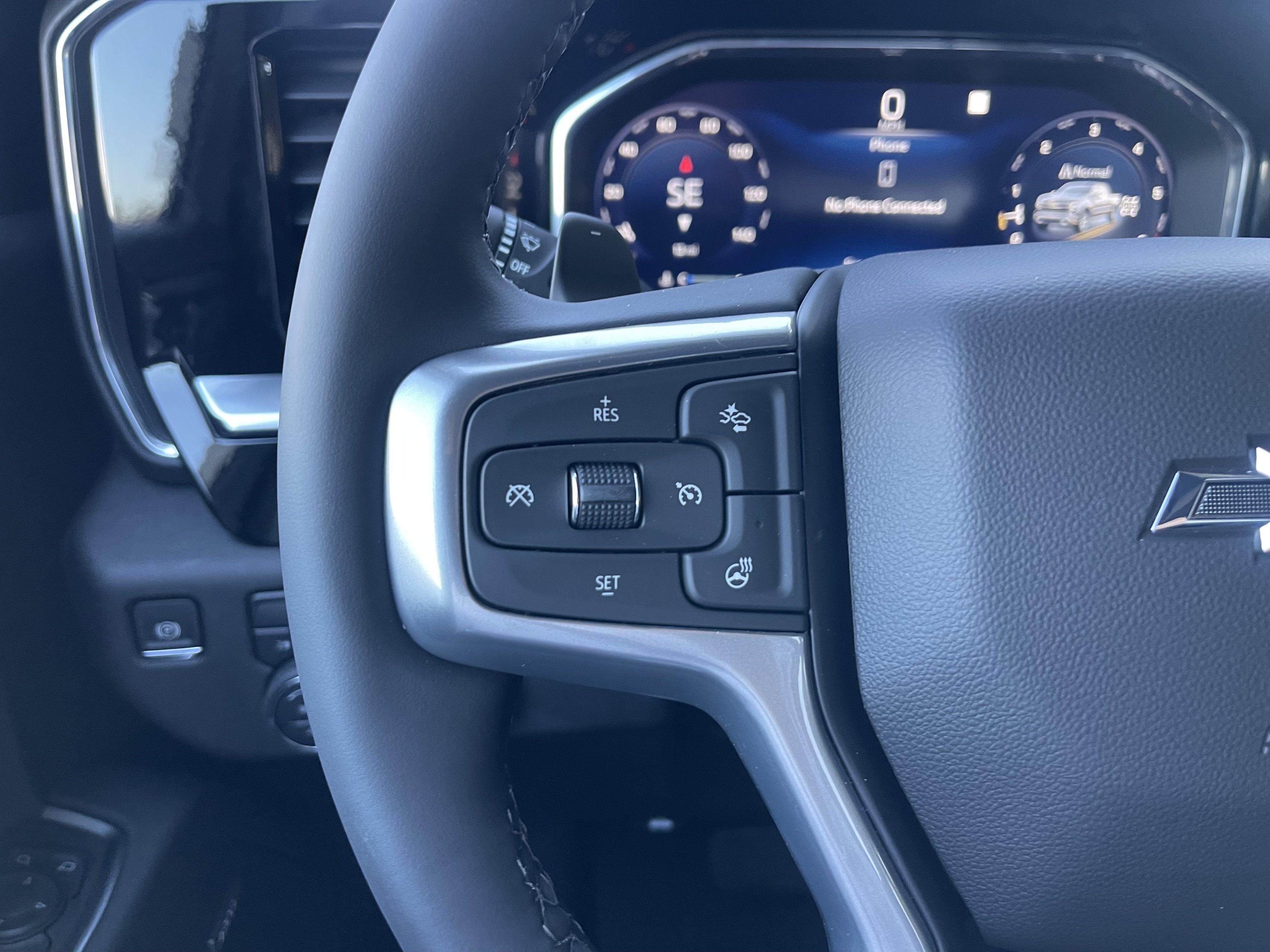 New 2026 Chevrolet Silverado 1500 RST w/ Redline Edition AWD/4WD image 28
