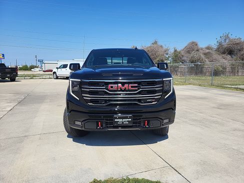New 2026 GMC Sierra 1500 AT4 AWD/4WD image 2