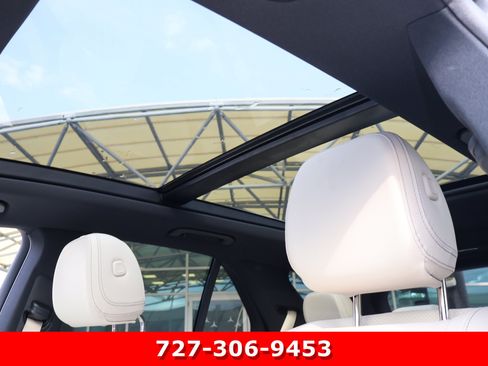 Certified 2025 Mercedes-Benz GLE 350 4MATIC w/ Driver Assistance Package image 5